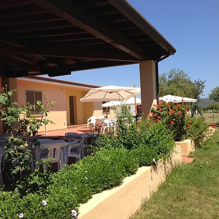 Ermosa *