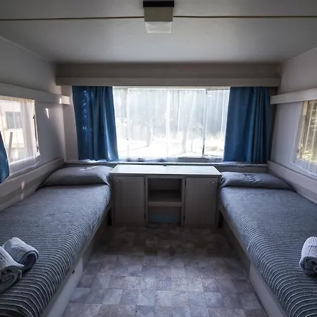 Ermosa Kamp alanı Posada (Sardinia)