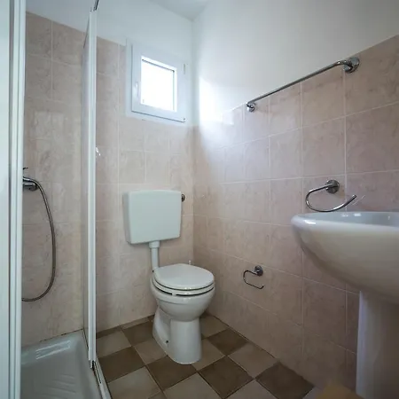 Ermosa 캠프장 포사타