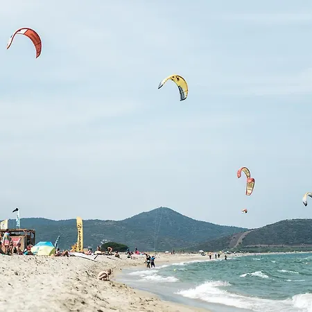 Kamp alanı Ermosa *